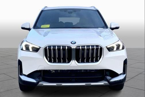 Alpine White 2026 BMW X1 xDrive28i