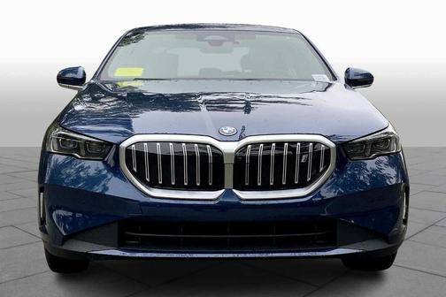 Phytonic Blue Metallic 2026 BMW i5 xDrive40