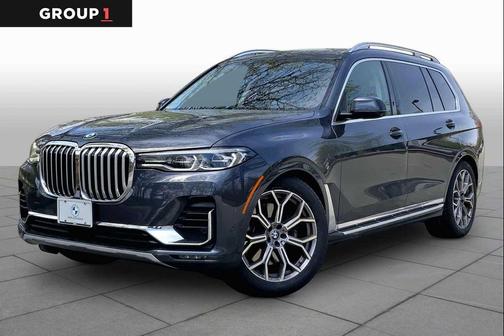 Metallic 2022 BMW X7 xDrive40i