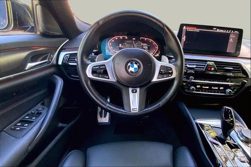 Carbon Black Metallic 2023 BMW 530 i xDrive