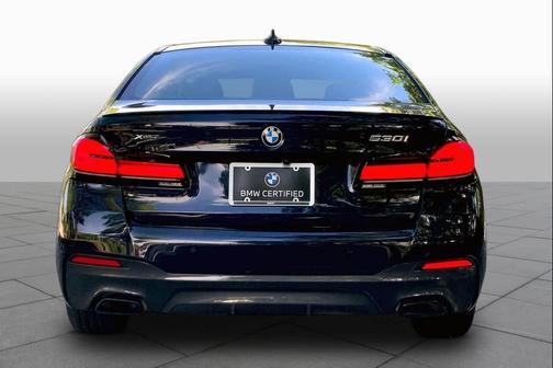 Carbon Black Metallic 2023 BMW 530 i xDrive