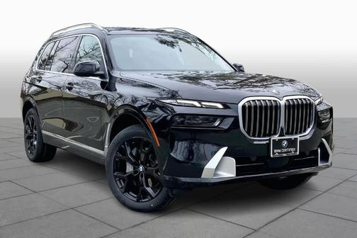 Black Sapphire Metallic 2024 BMW X7 xDrive40i