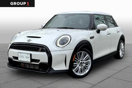 White Metallic 2024 MINI Hardtop Cooper S