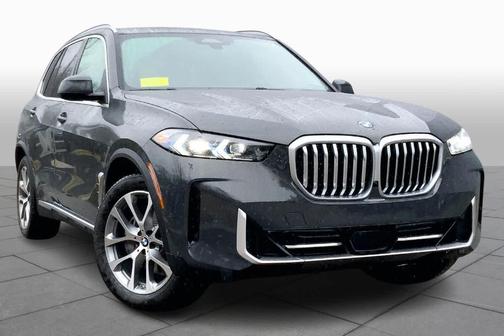 Gray Metallic 2026 BMW X5 xDrive40i