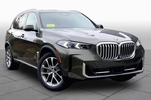 Manhattan Green Metallic 2026 BMW X5 xDrive40i
