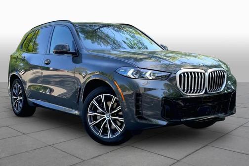 Gray Metallic 2025 BMW X5 xDrive40i