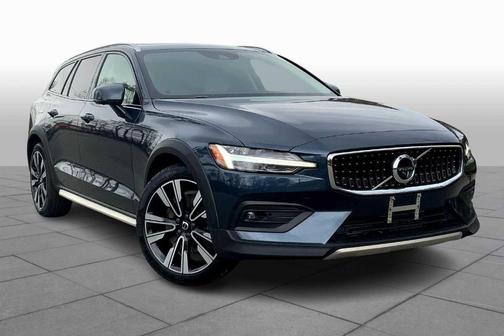 2020 Volvo V60 Cross Country T5
