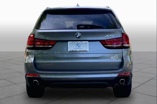 Space Gray Metallic 2016 BMW X5 xDrive35i