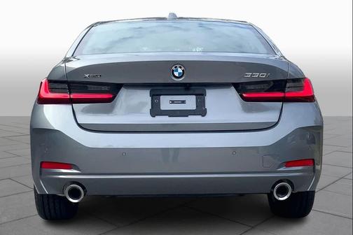 Skyscraper Grey Metallic 2026 BMW 330 xDrive