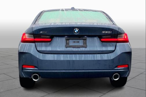 Arctic Race Blue Metallic 2026 BMW 330 xDrive NA