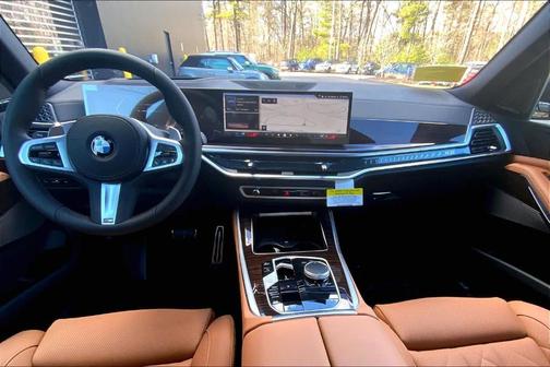 Manhattan Green Metallic 2026 BMW X5 xDrive40i