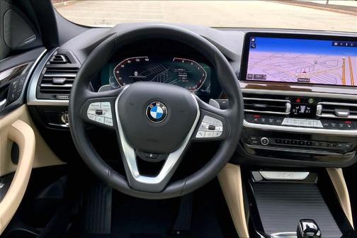 2025 BMW X4 xDrive30i