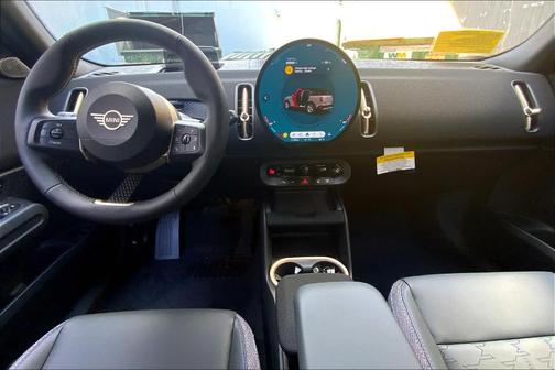 2025 MINI Countryman Base