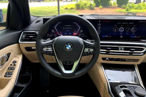 2024 BMW 330 i xDrive