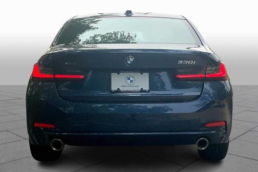 2024 BMW 330 i xDrive