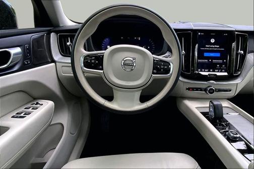 Bright Dusk Metallic 2024 Volvo XC60 B5 Plus Dark Theme
