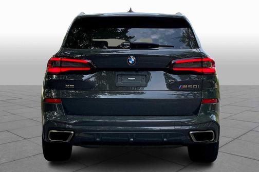 2023 BMW X5 M50i