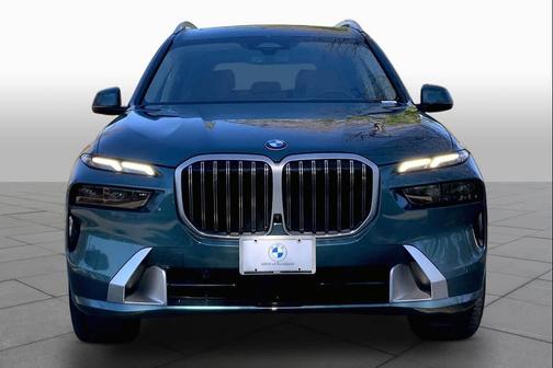 Blue Ridge Mountain Metallic 2026 BMW X7 xDrive40i