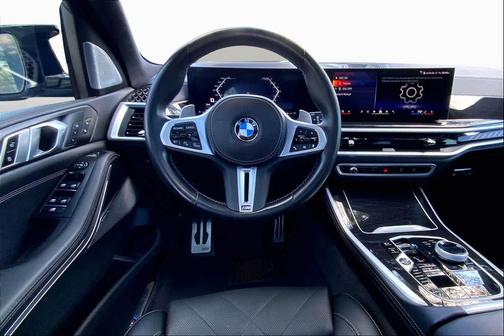 Brooklyn Grey Metallic 2024 BMW X5 M60i