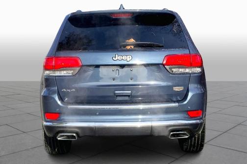 2020 Jeep Grand Cherokee Summit
