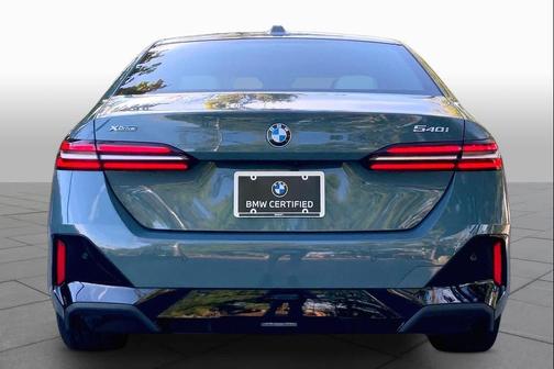 Cape York Green Metallic 2024 BMW 540 xDrive