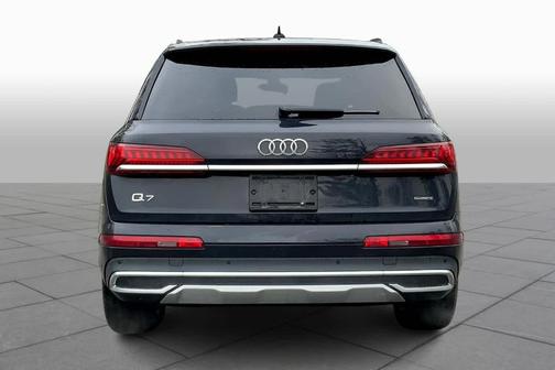 2021 Audi Q7 55 Premium Plus