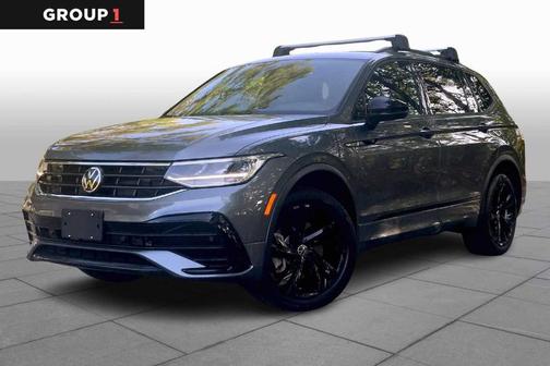 2024 Volkswagen Tiguan 2.0T SE R-Line Black