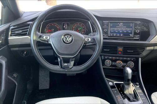 2021 Volkswagen Jetta 1.4T R-Line