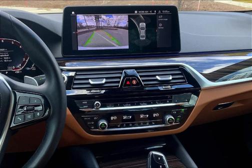 Alpine White 2023 BMW 530 i xDrive