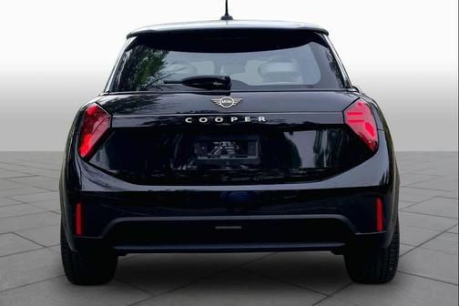 Midnight Black II Metallic 2026 MINI Hardtop Cooper