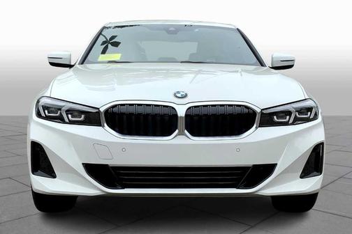 2025 BMW 330 i xDrive