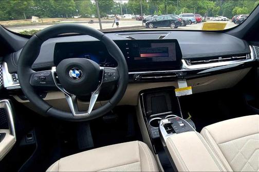 2025 BMW X1 xDrive28i