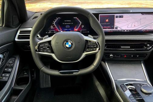 2025 BMW 330 i xDrive