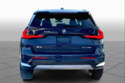 Night 2026 BMW X1 xDrive28i