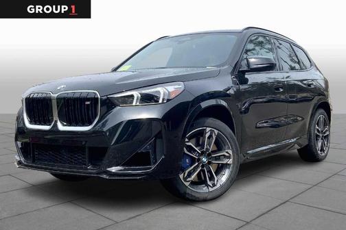 Black Sapphire Metallic 2026 BMW X1 M35i