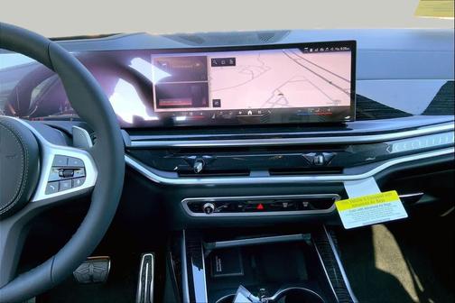 Dravit Grey Metallic 2027 BMW X7 xDrive40i