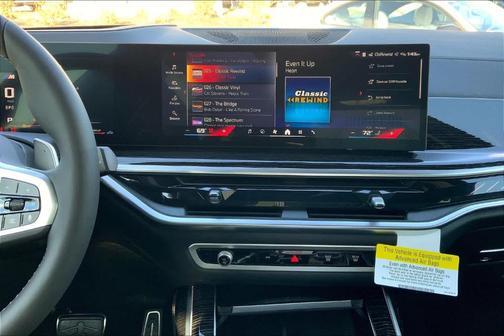 2025 BMW X7 M60i