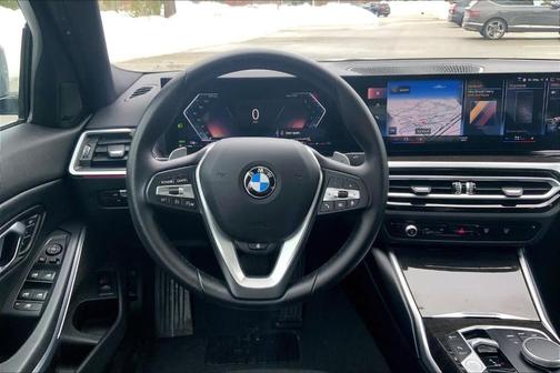 2023 BMW 330 i xDrive