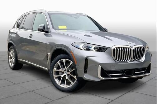 Gray Metallic 2026 BMW X5 xDrive40i