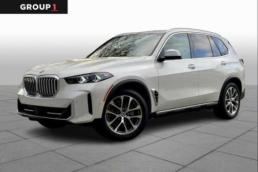 Mineral White Metallic 2026 BMW X5 xDrive40i