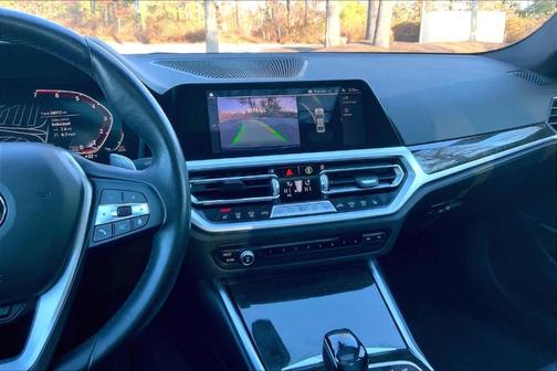 2019 BMW 330 i xDrive