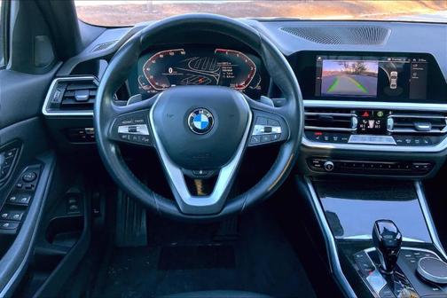 2019 BMW 330 i xDrive