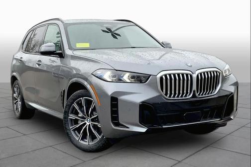Gray Metallic 2026 BMW X5 xDrive40i