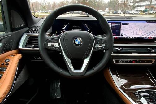 Black Sapphire Metallic 2026 BMW X5 xDrive40i