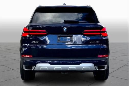 Tanzanite Blue II Metallic 2026 BMW X5 xDrive40i