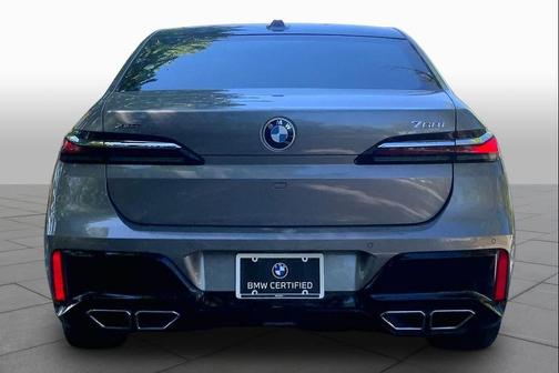 Oxide Grey Metallic 2023 BMW 760 i xDrive