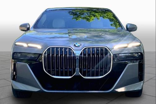 Oxide Grey Metallic 2023 BMW 760 i xDrive