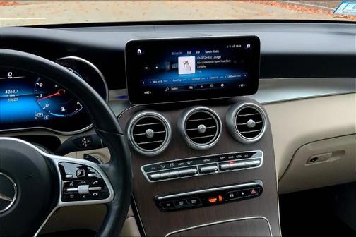 2022 Mercedes-Benz GLC 300 Base 4MATIC