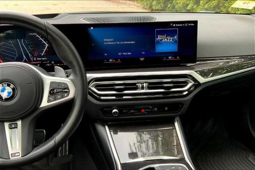2023 BMW 330 i xDrive