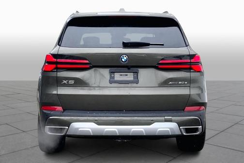 2026 BMW X5 PHEV xDrive50e